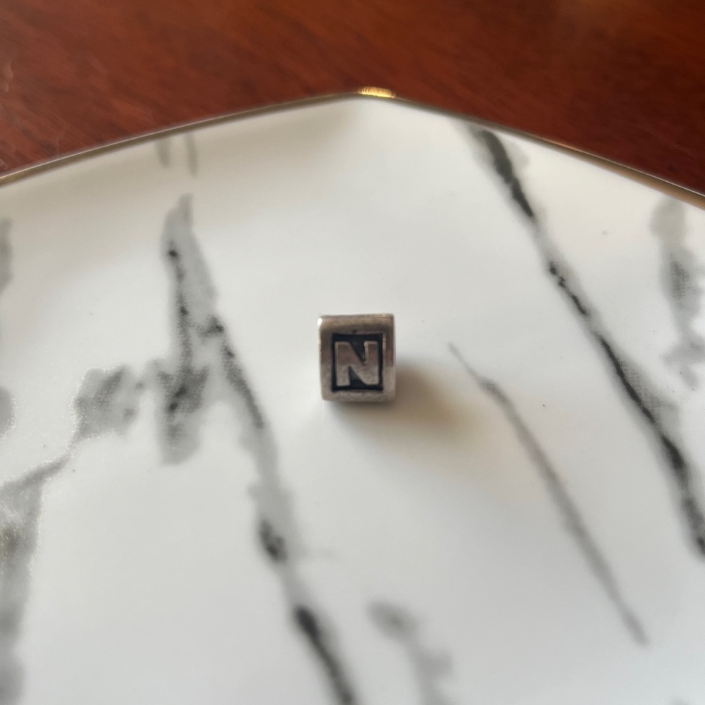 Pandora N Charm - Picture 4 of 5